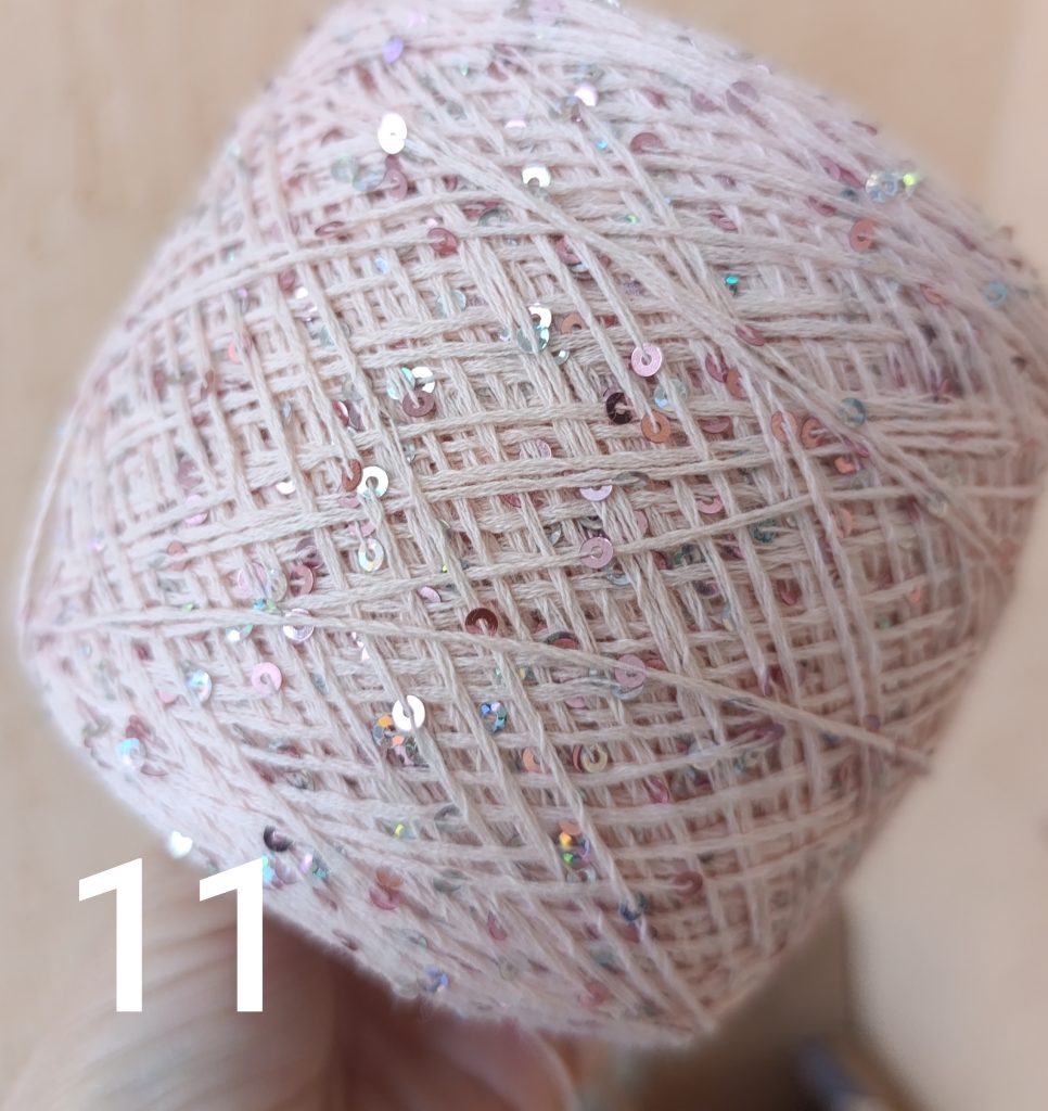 Хлопок с пайетками 3 мм (11)550 м/100 гр