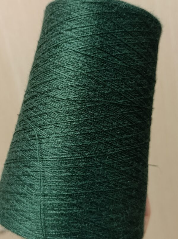 Меринос 50% вискоза 50 %изумрудный
