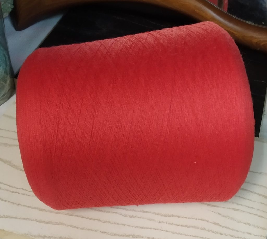 меринос 50 % вискоза 50% Алый