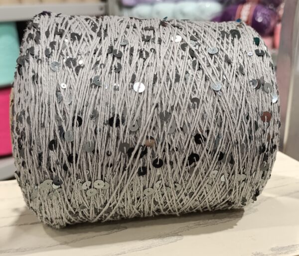 Королевские пайетки на хлопке 3мм+6 мм светлый графит