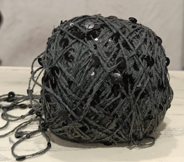 Королевские пайетки на хлопке 3мм+6 мм темный графит