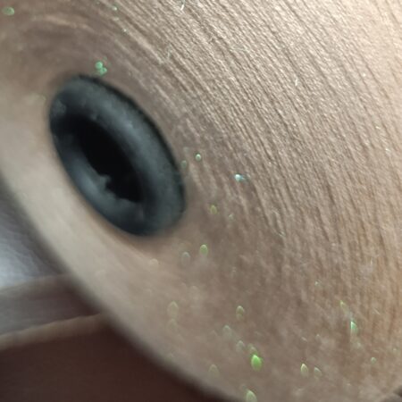 Меринос с Поливискозой и люрексом снежок кремовый