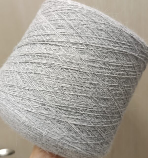 Ангора 60% Нейлон 40 % светло серый меланж(002)