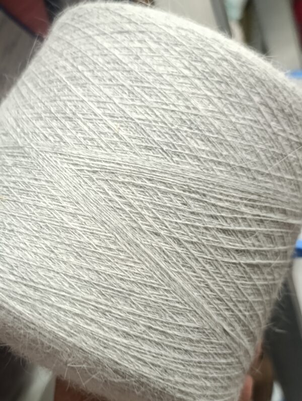 Ангора 80 % Нейлон 20 % тонкая светло серый меланж